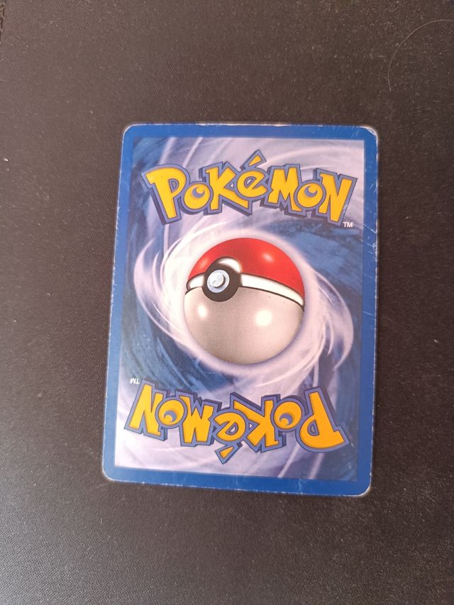 Carta Pokémon Surfing Pikachu Base 50 PV