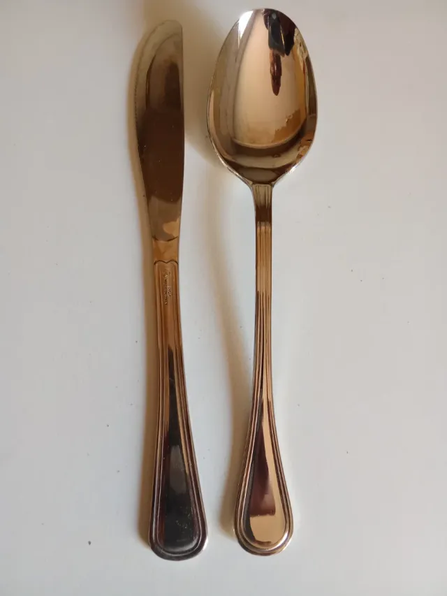 Cubertería de acero inoxidable