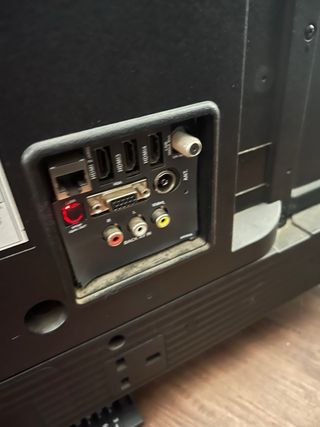 TV Toshiba Rota 43”