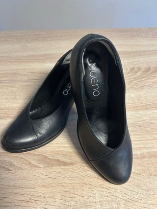 Zapatos de salón Bueno piel negros talla 37