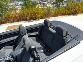 BMW 330i Cabrio ( 272cv ) Paquete M Año 2011