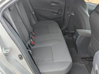 Toyota Corolla 1.8 Hybrid Nacional Pocos Km 