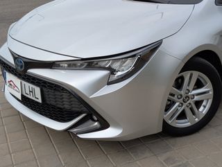Toyota Corolla 1.8 Hybrid Nacional Pocos Km 