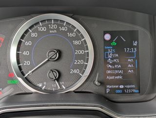 Toyota Corolla 1.8 Hybrid Nacional Pocos Km 