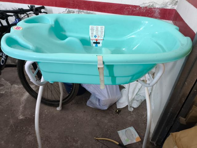 Bañera bebé con patas