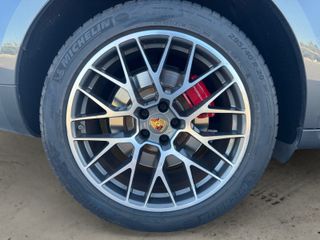 Porsche Macan Turbo