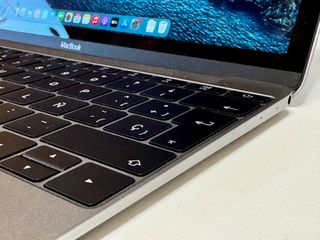 MacBook 12” Retina Gris Espacial