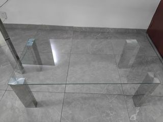 Mesa de centro cristal y metal