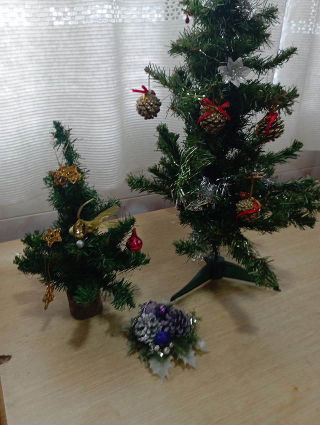 2 Árboles de Navidad (58cm y 30cm)
