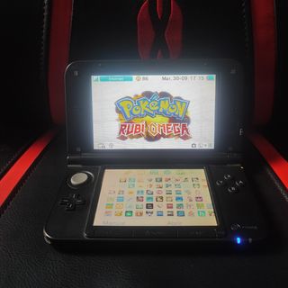 Nintendo 3DS XL Roja + 50 Juegos