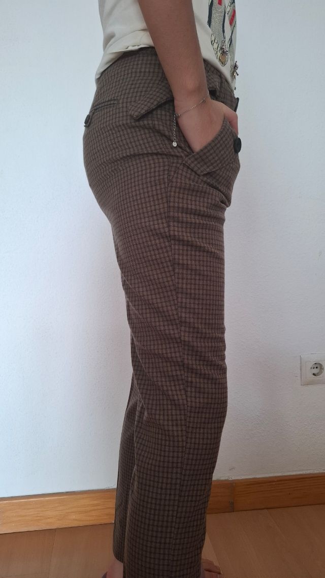 Pantalón Zara cuadros marrón