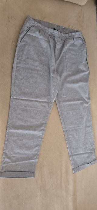 Pantalón gris