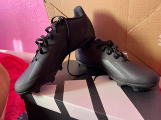 Botas de fútbol Adidas negras
