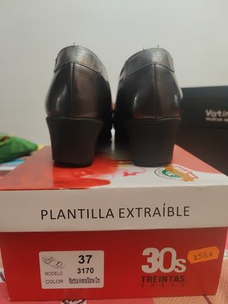 Zapatos cerrados piel Cutillas 37
