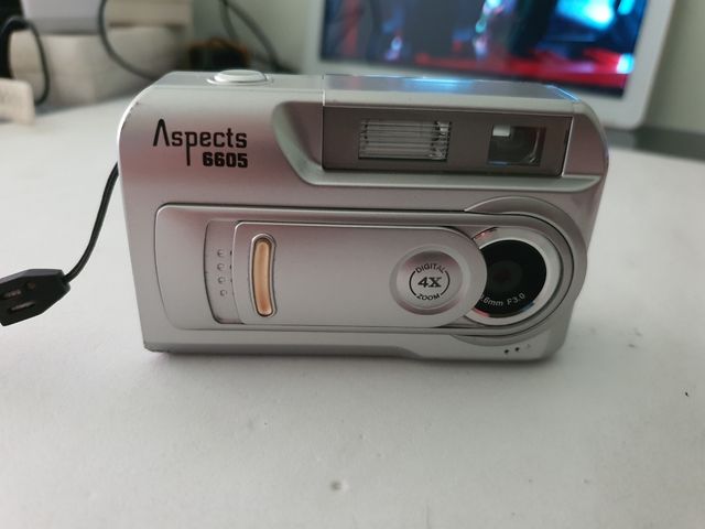 Cámara Aspect 6605 Digital Plata