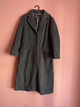 Abrigo largo de lana gris oscuro Zara