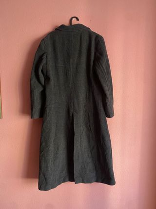 Abrigo largo de lana gris oscuro Zara