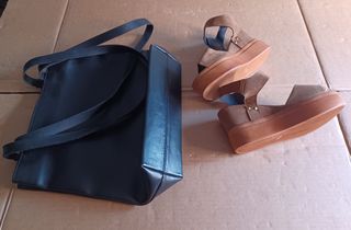 Lote Bolso Negro y Sandalias Marrones Talla 39