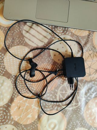 Portátil Asus SonicMaster Negro/Plata