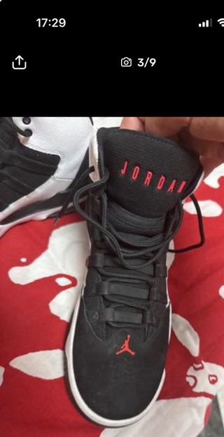Zapatillas Air Jordan Max Aura Negras/Blancas/Roja