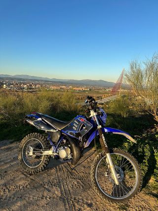 Yamaha DT 125 2T