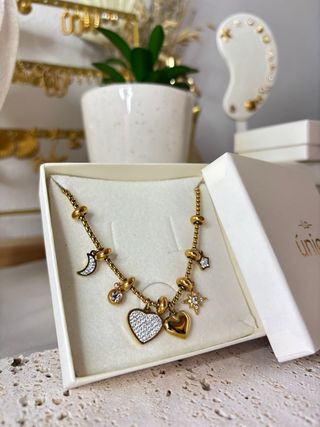 Collar Dorado Corazones y Estrellas