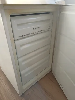 Congelador Zanussi blanco 4 cajones