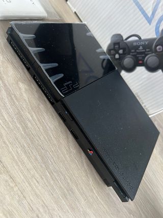 Consola PlayStation 2 Negra + Accesorios