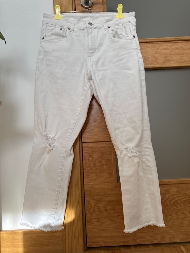 Vaqueros H&M blancos rotos