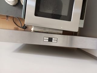 Frigorífico Balay con dispensador, microondas, lav