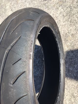 Neumático Moto Avon AV80