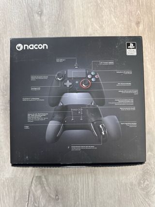 Mando Nacon Revolution Pro Controller 3 PS4/PC