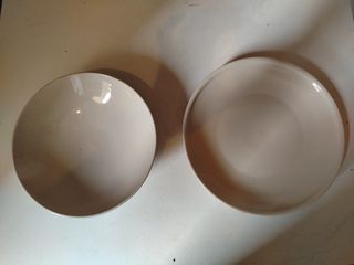 Set n. 6 piatti piani e n. 6 fondi ceramica beige