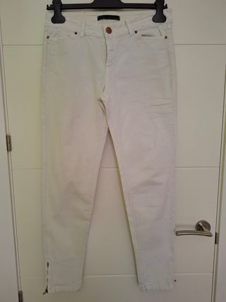 Pantalón vaquero blanco Zara mujer Talla L