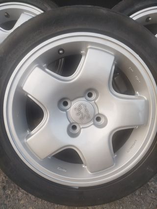 Llantas Peugeot 15 (4 unidades)