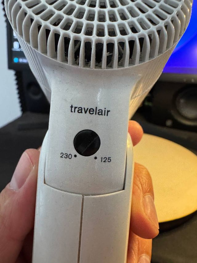 Asciugacapelli da viaggio Braun Silencio 1250