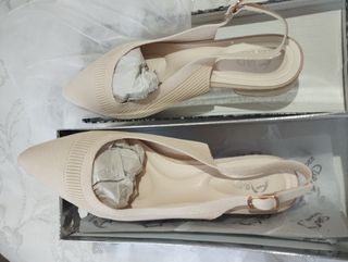 Zapatos Moda Shoes Beige Talla 40