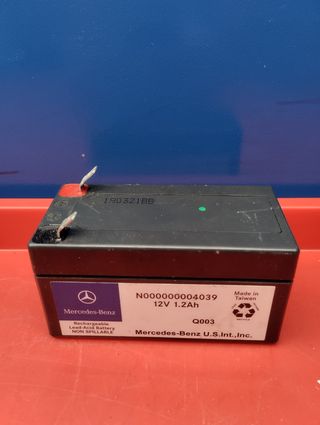 Batería Auxiliar Mercedes Benz 12V N000000004039