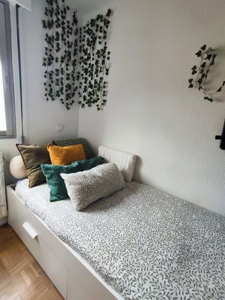 Estructura Cama BRIMNES + Somier 