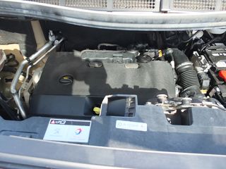 Peugeot Traveller 2019