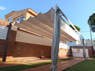 Pérgola adosada

