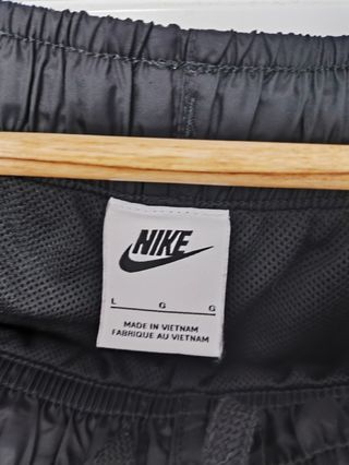 Chándal Nike.
Tall L.
usado pero en buen estado