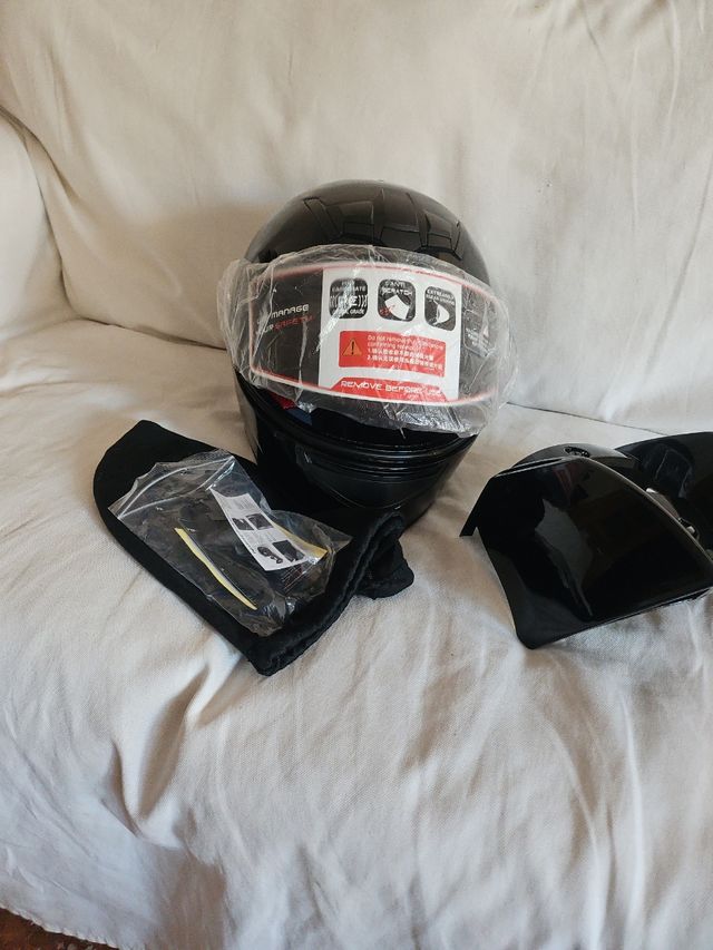 Casco Moto Negro Brillante