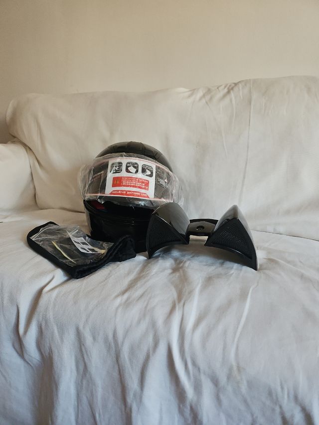 Casco Moto Negro Brillante