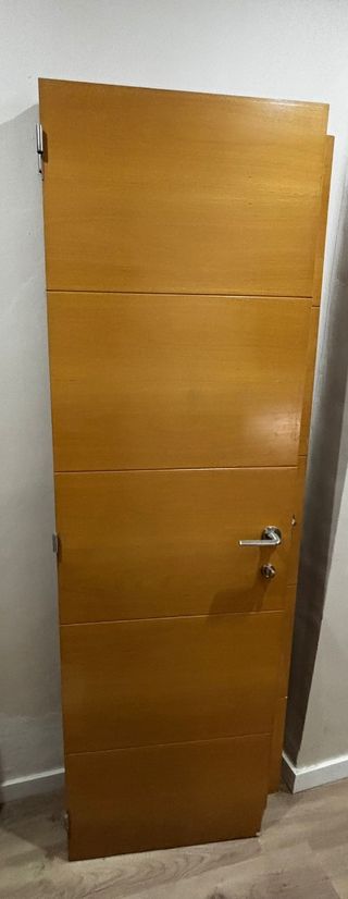 8 Puertas de Interior Madera 