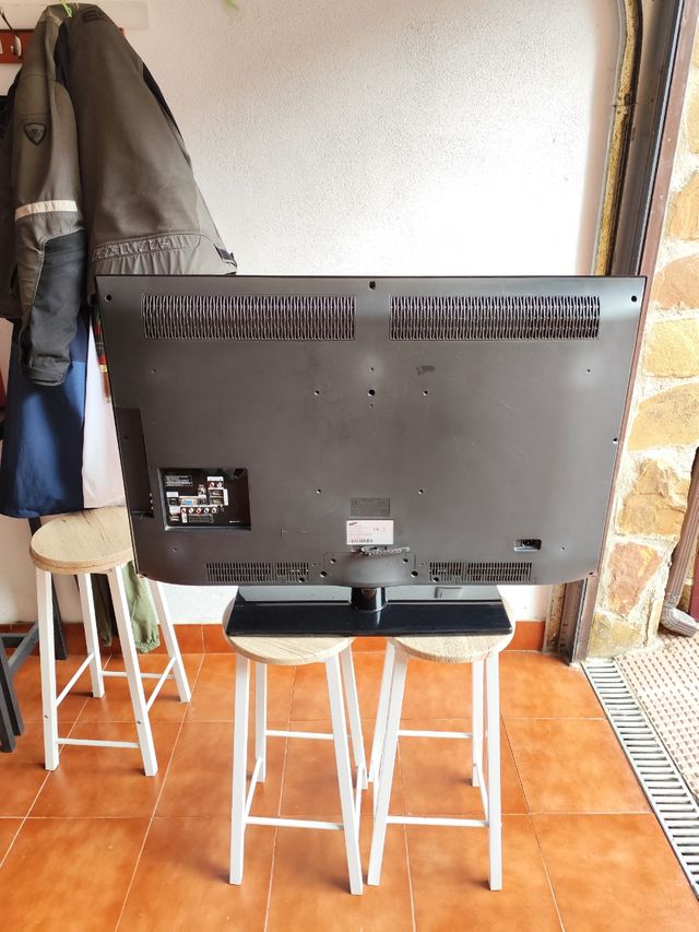 Televisor Samsung 40" Negro