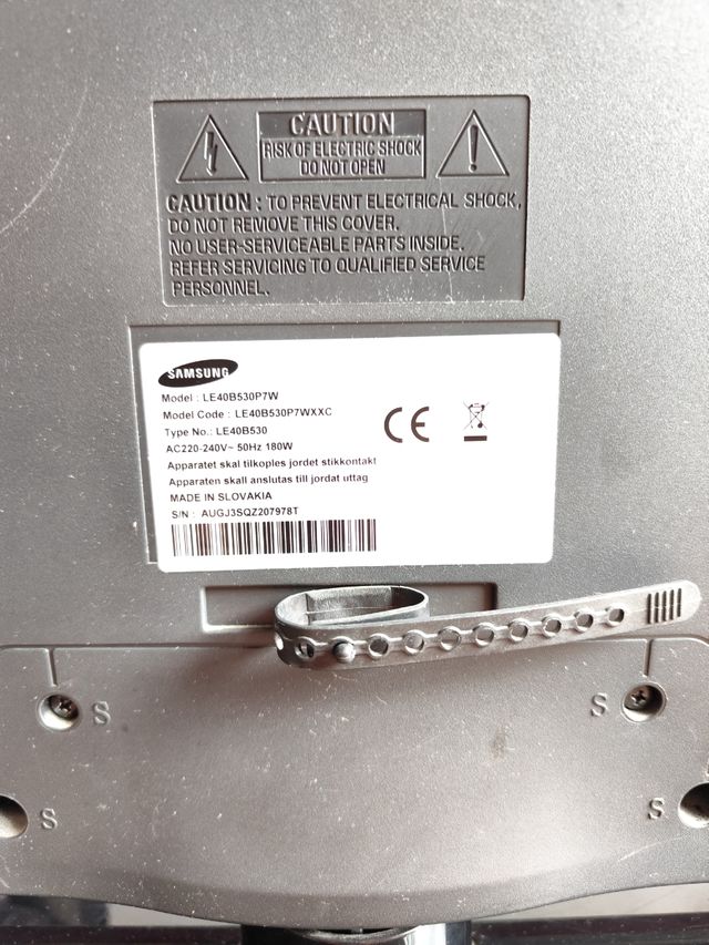 Televisor Samsung 40" Negro