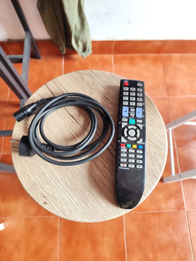 Televisor Samsung 40" Negro