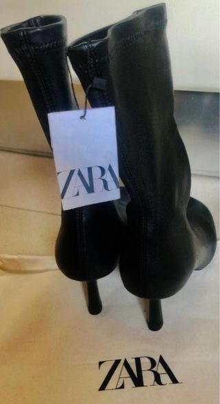 Botines Zara Piel Soft Negros