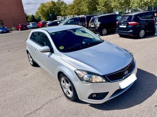 140.000KM Kia Pro_cee’d 1.6 CRDI 130CV – Año 2011 